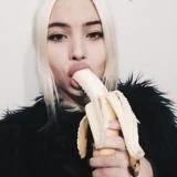 Слив фото твоих подруг