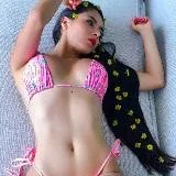 Close Mc Mirella
