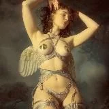 Beebly Boobs