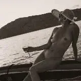 Матильда пишет — Réservé aux adultes Telegram