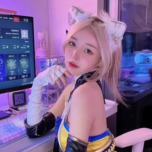 老九传媒 弹力摇 抖音风 裸舞 pmv 混剪 弹力插 — Для Взрослых Telegram