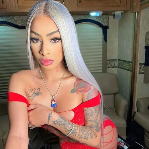 Yailin la Mas Viral 🍓 — Для Взрослых Telegram