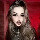 Госпожа Эвелин — Réservé aux adultes Telegram