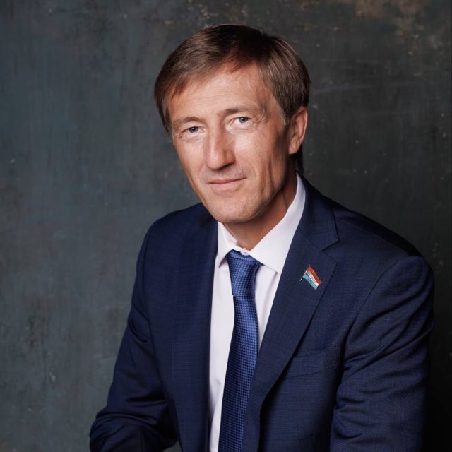 Александр Живайкин