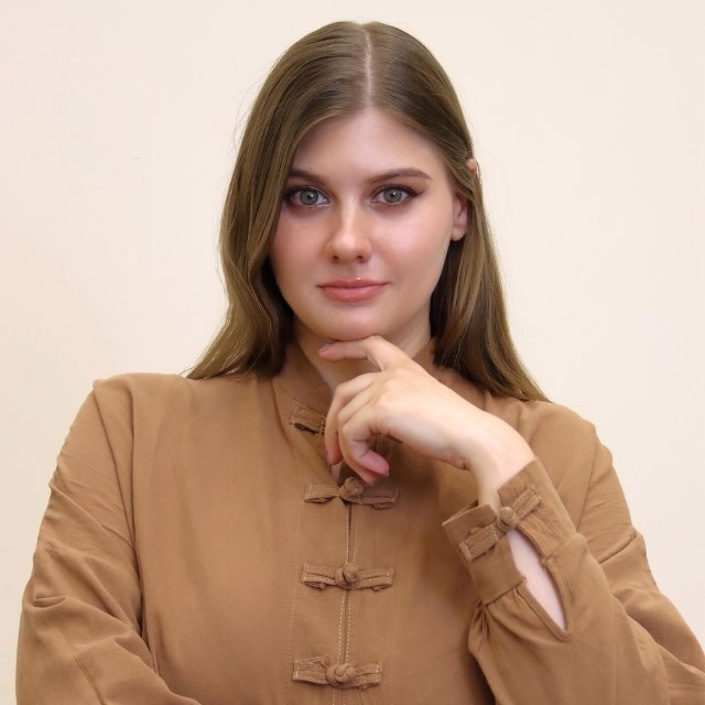 Юлия Кузнецова (Харченко)